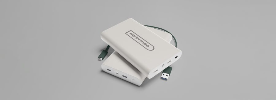 Power bank bege personalizado com logótipo mybrinde, carregador portátil para brindes tecnológicos corporativos